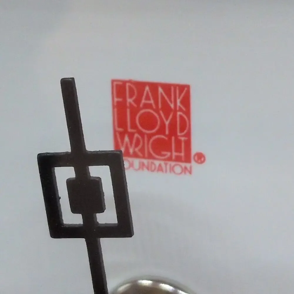 Frank Lloyd Wright Bulova Waterlilies Bluetooth Wireless Speaker Mantel Clock